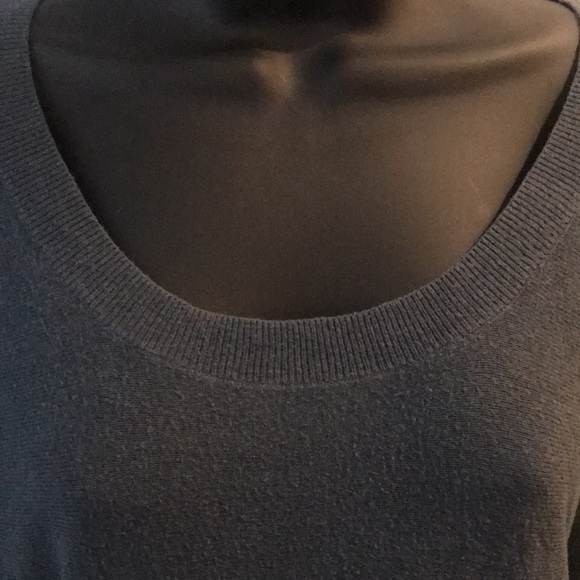 LOFT Sweater - Picture 5 of 8